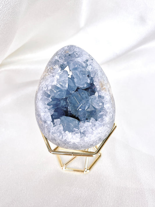 Flashy Celestite Egg Cluster