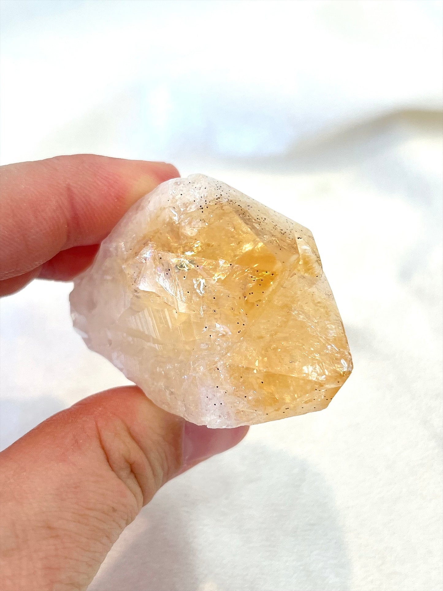 High Quality Raw Citrine Point 02