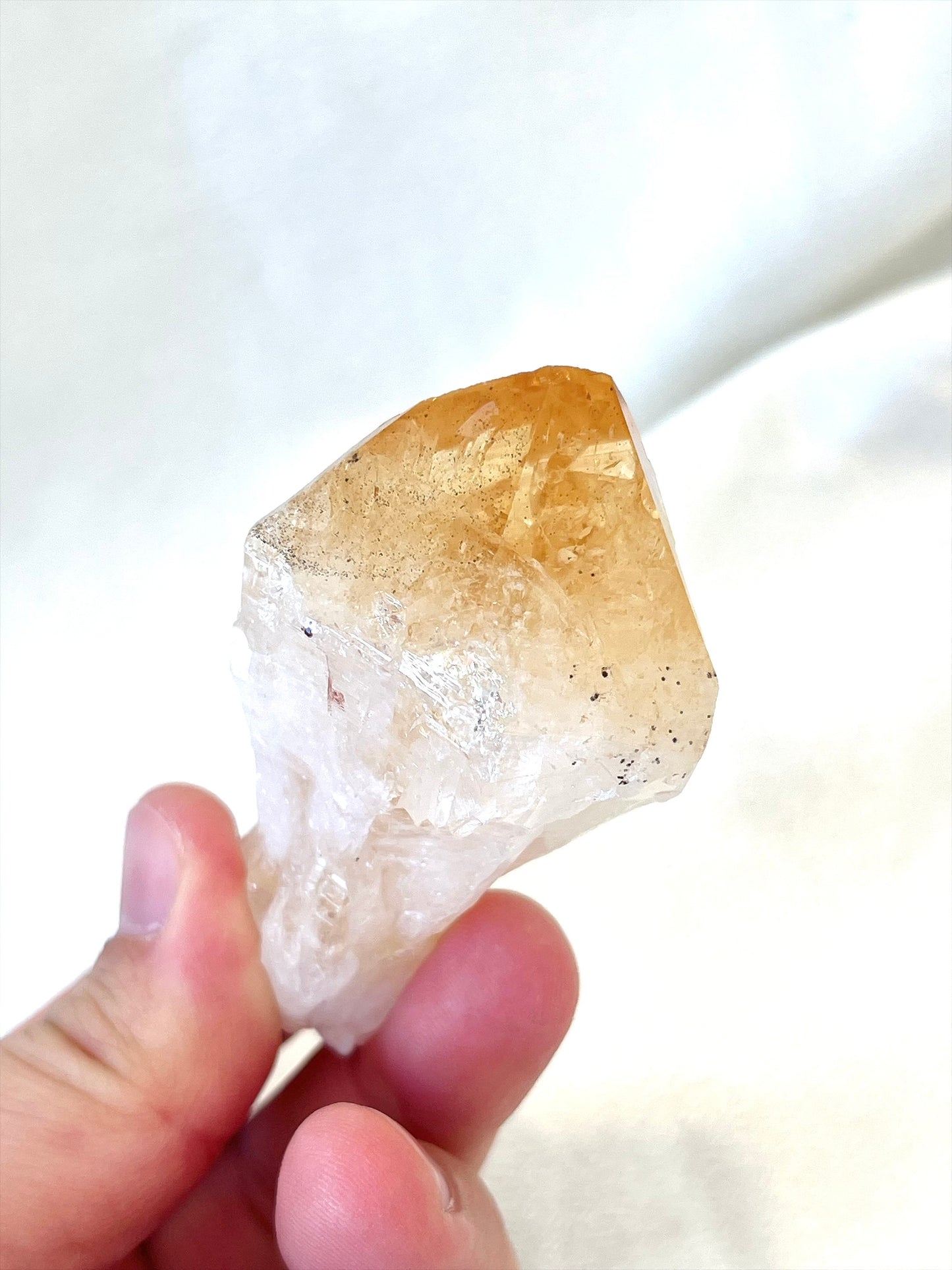 High Quality Raw Citrine Point 04