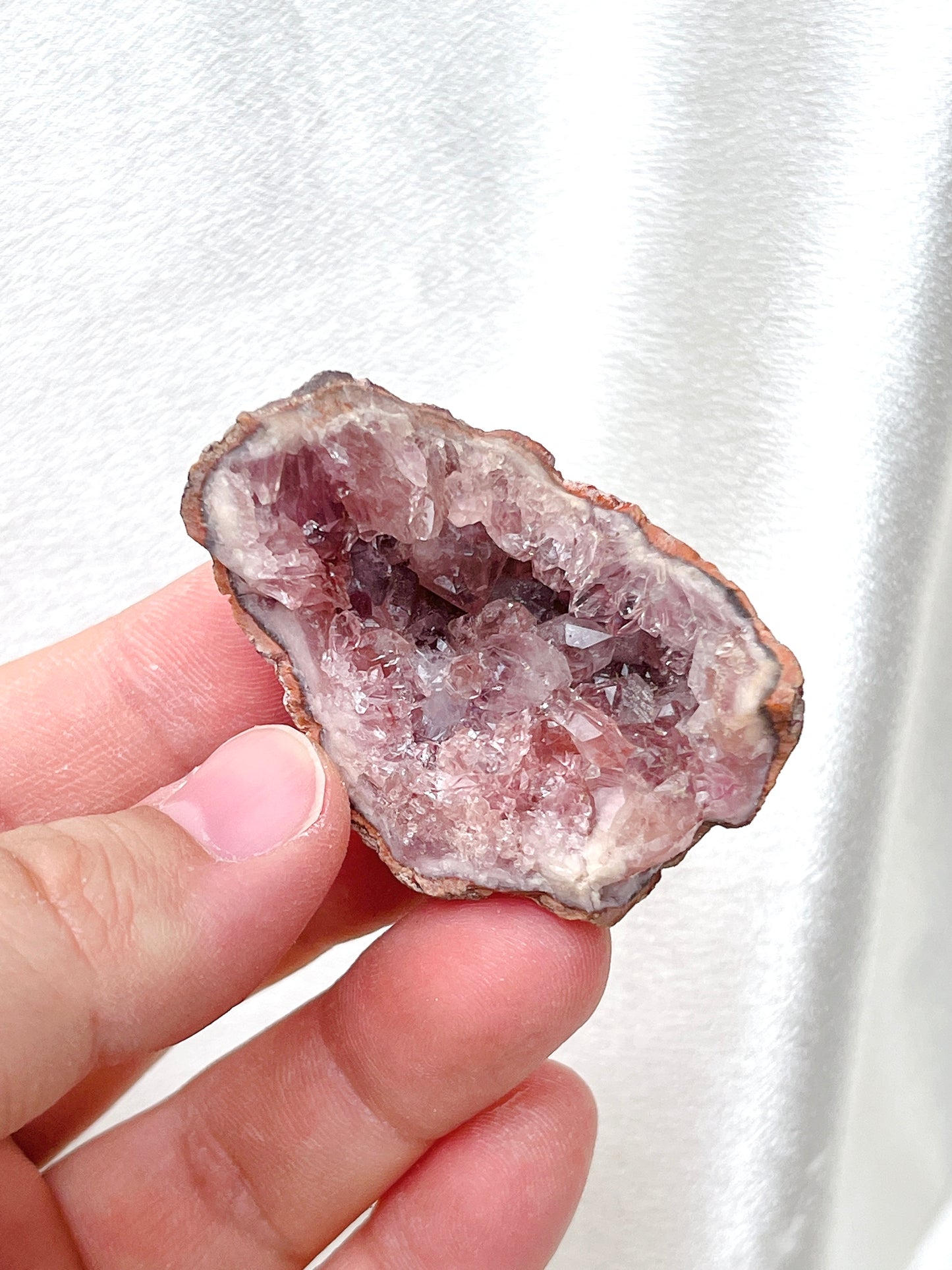 Argentina Pink Amethyst Geode 01