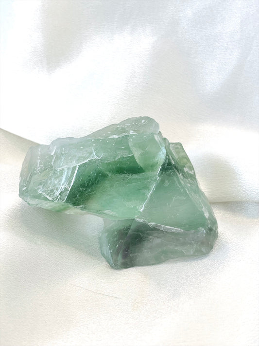 Green Fluorite Raw Stone 01