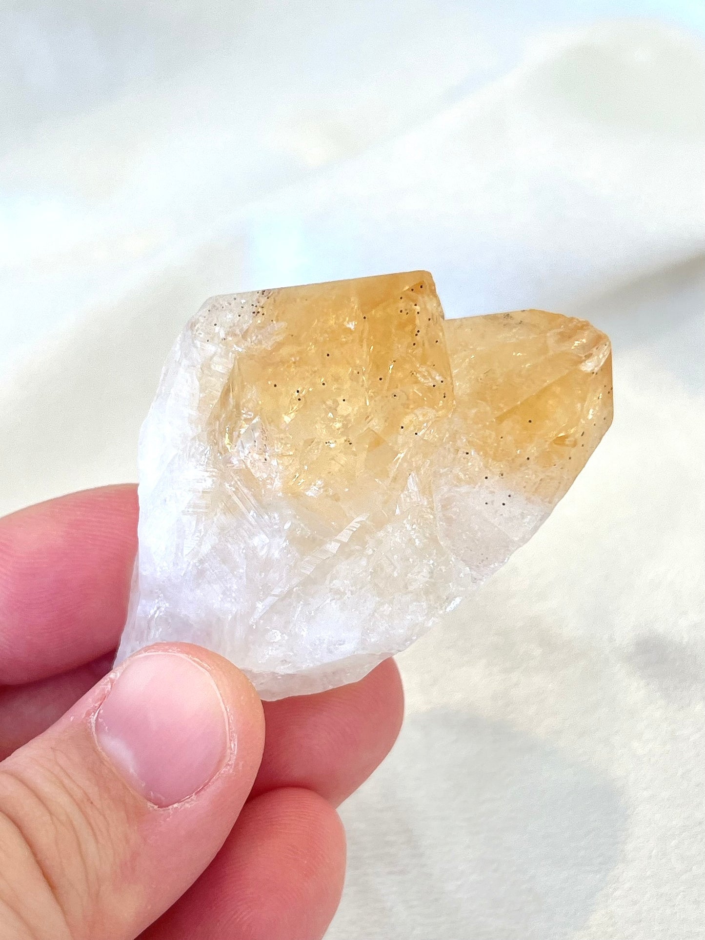 High Quality Raw Citrine Point 02