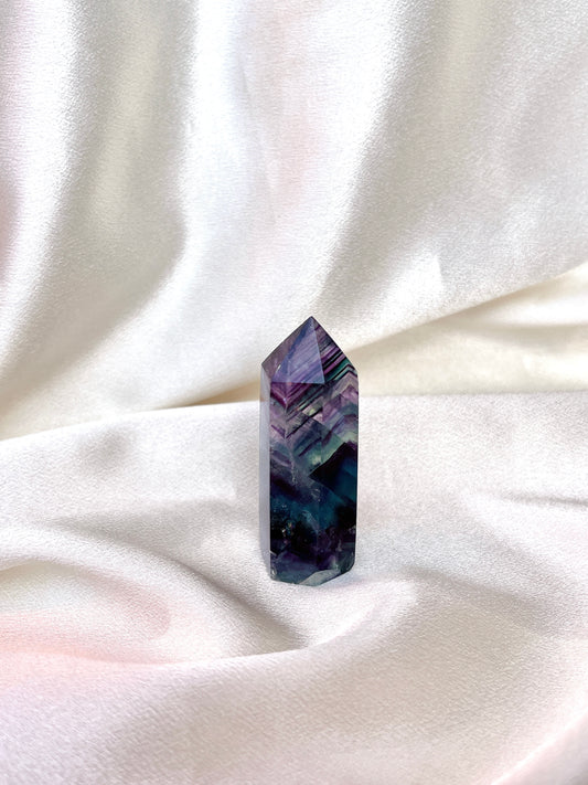 High Quality Fluorite Point 08