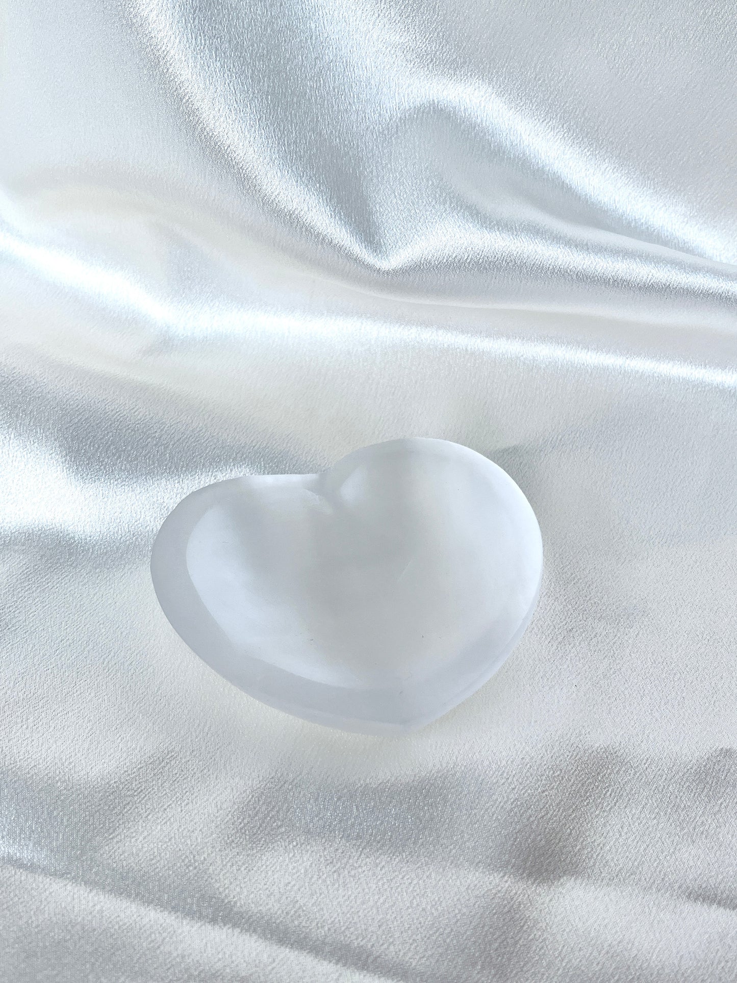 High Quality Selenite Heart Bowl 02